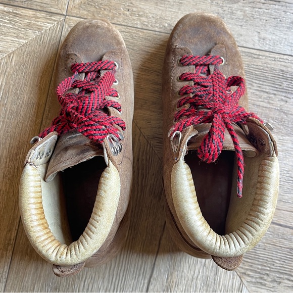 Vasque women’s leather boots steel toe - Picture 4 of 8